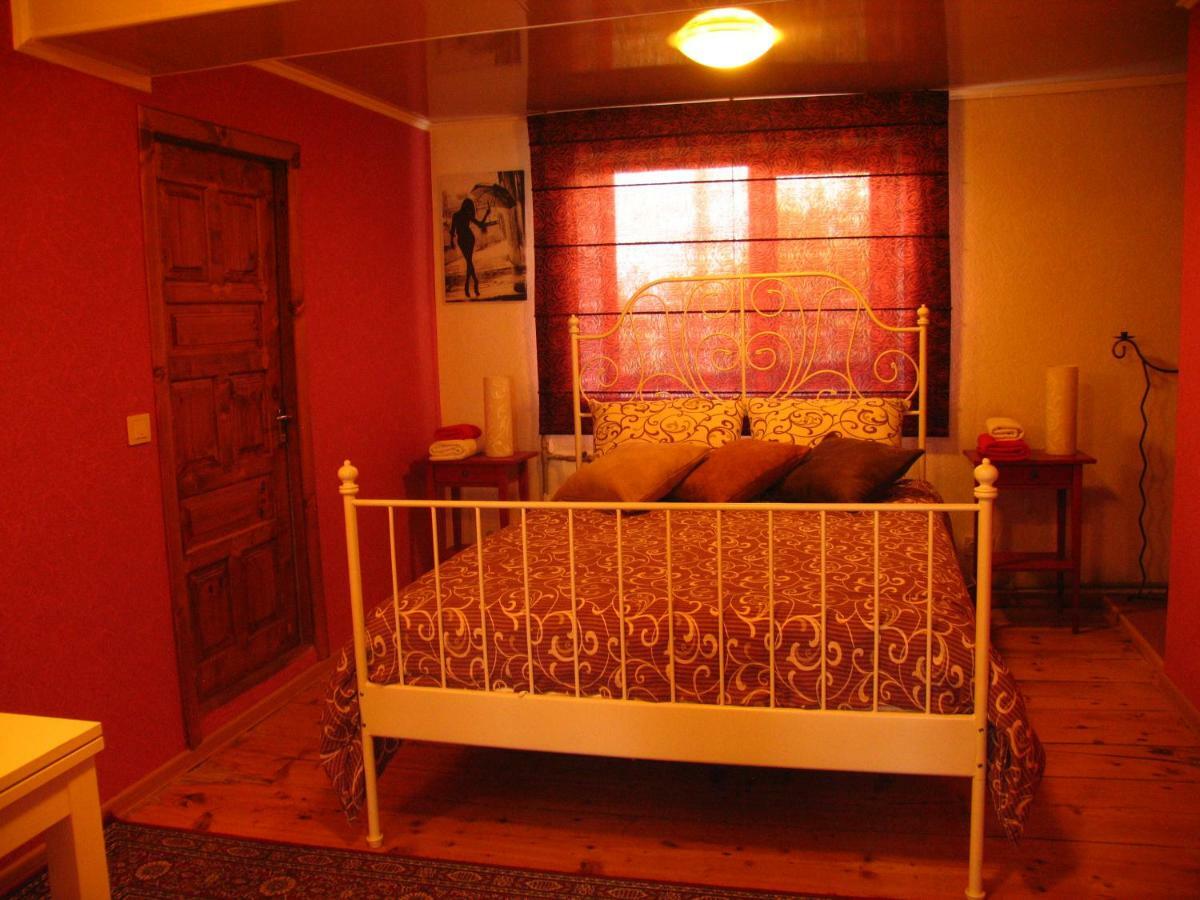 Memo'S Boutique Guesthouse Karakol Luaran gambar